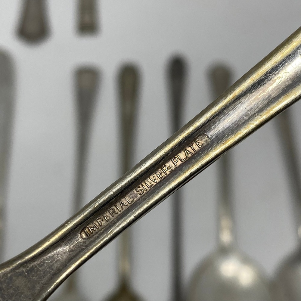 Vintage 15pc Mixed Brand Silverplate Flatware Lot - Picture 12 of 16